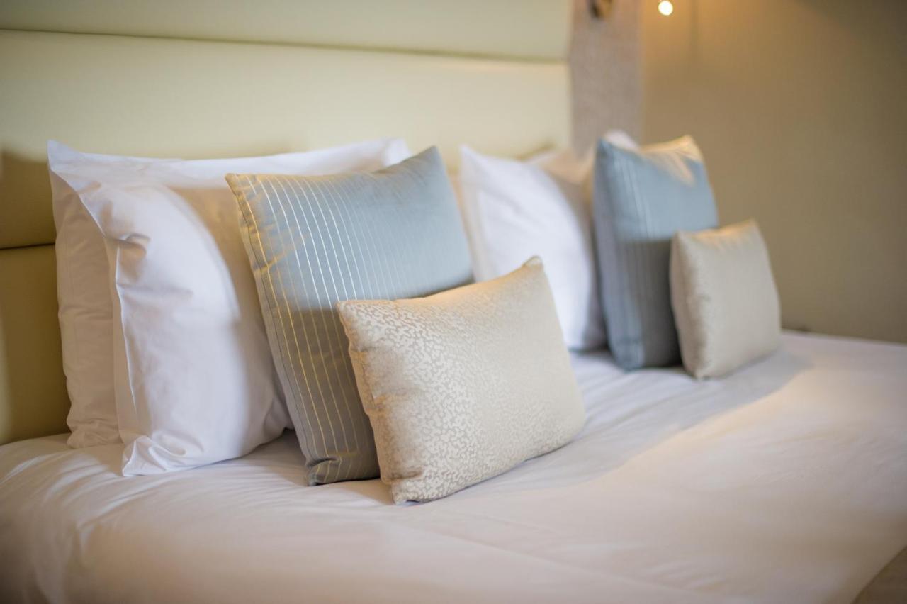 The Carlyon Bay And