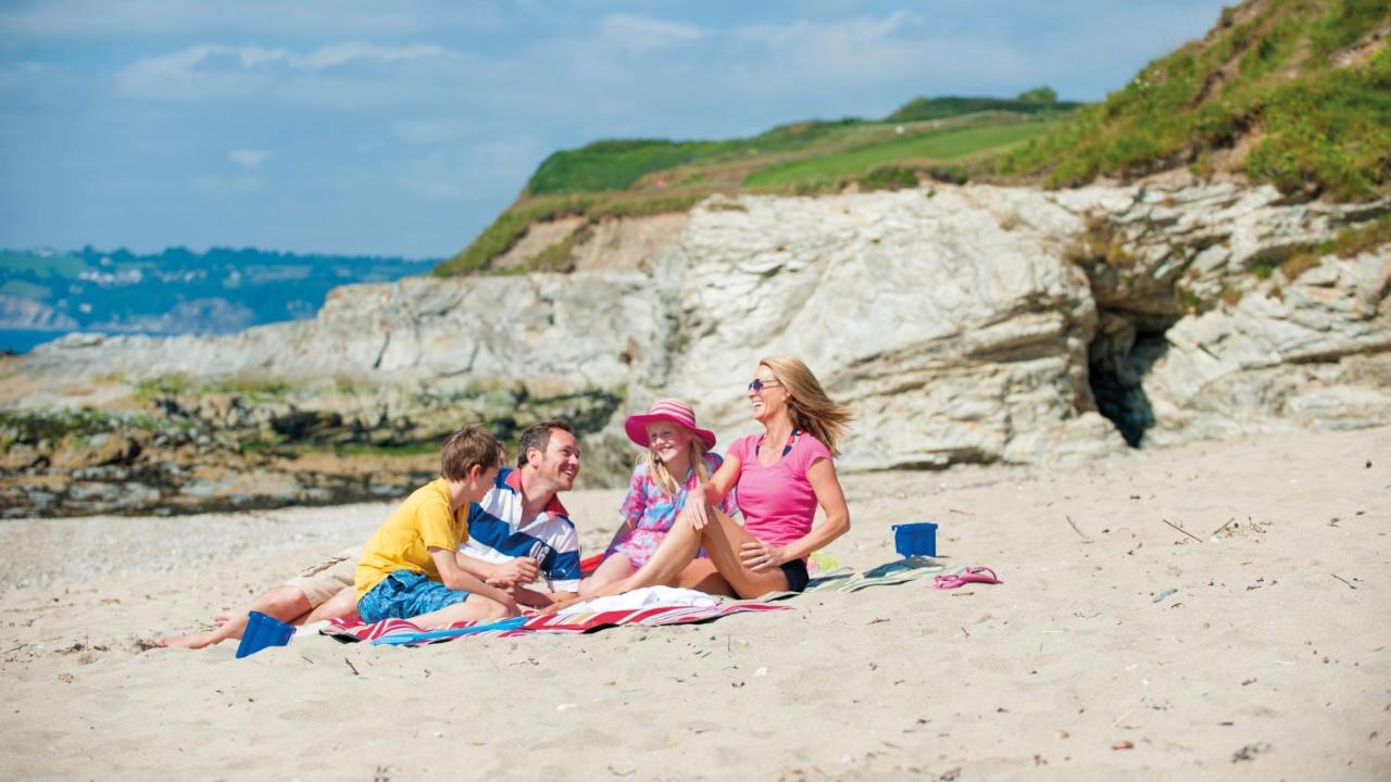 The Carlyon Bay And 4*