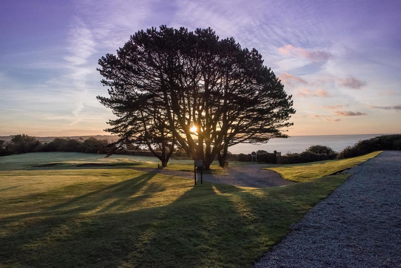 The Carlyon Bay And 4*
