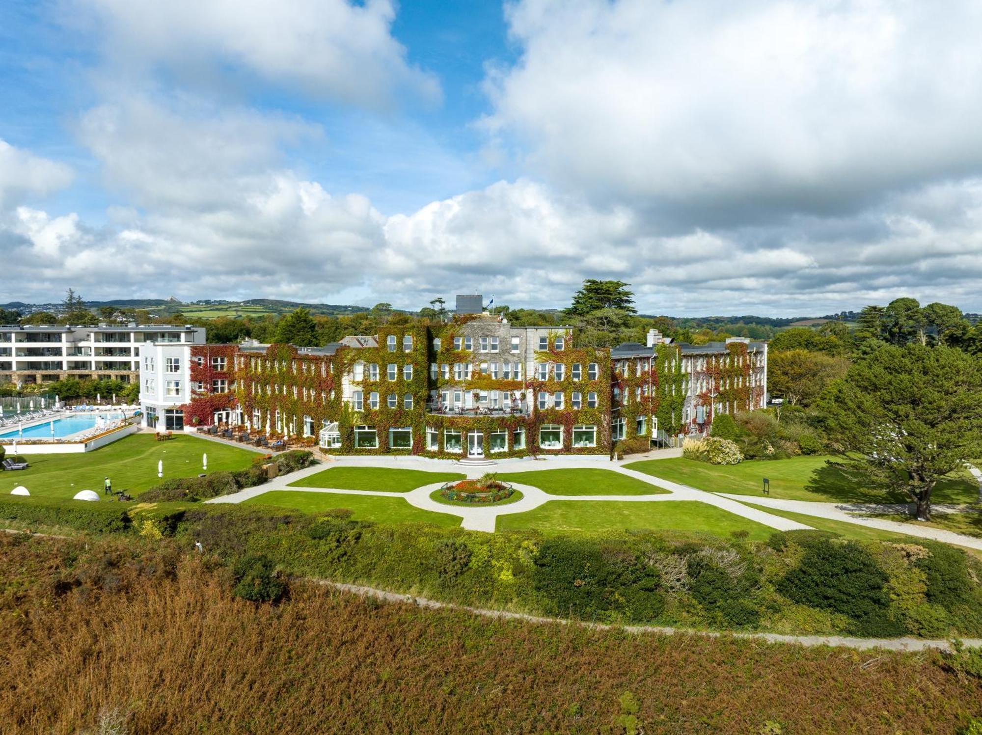 Hotel The Carlyon Bay And